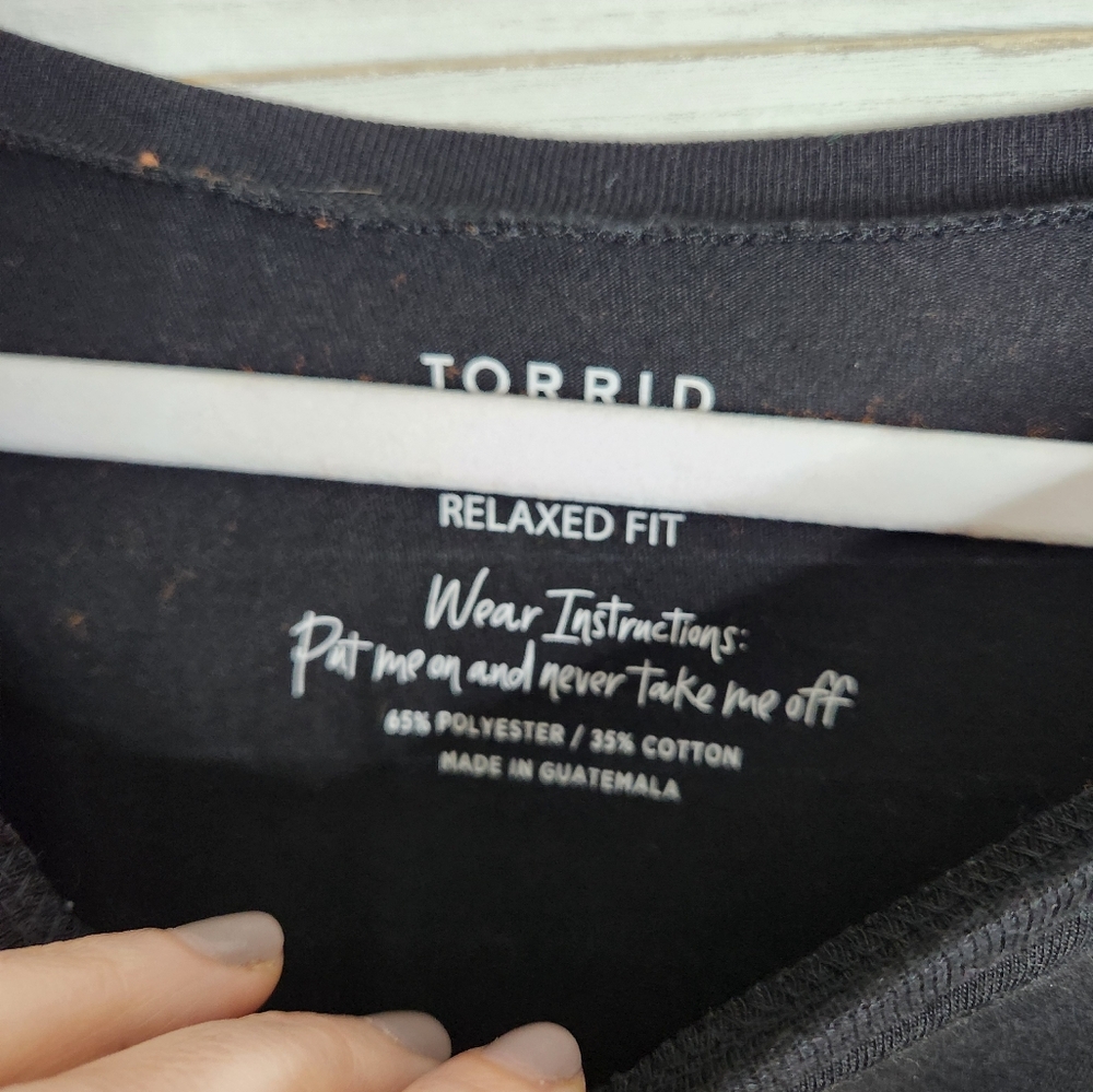 Torrid crop top "sweet & sassy" size 1 - Picture 5 of 5